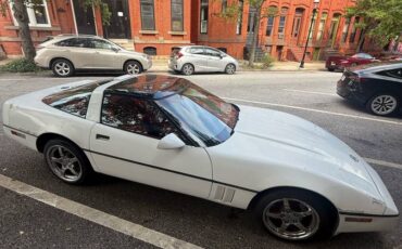 Chevrolet-corvette-1990-white