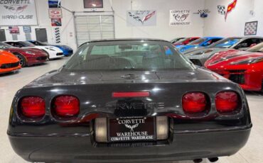 Chevrolet-corvette-1991-black-11