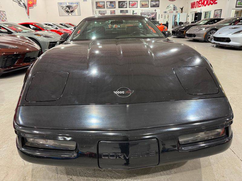 Chevrolet-corvette-1991-black-4