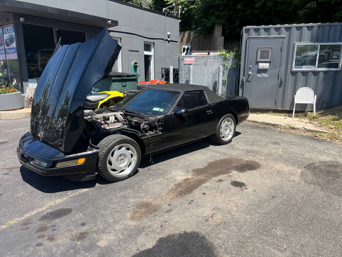 Chevrolet-corvette-1991-black-4
