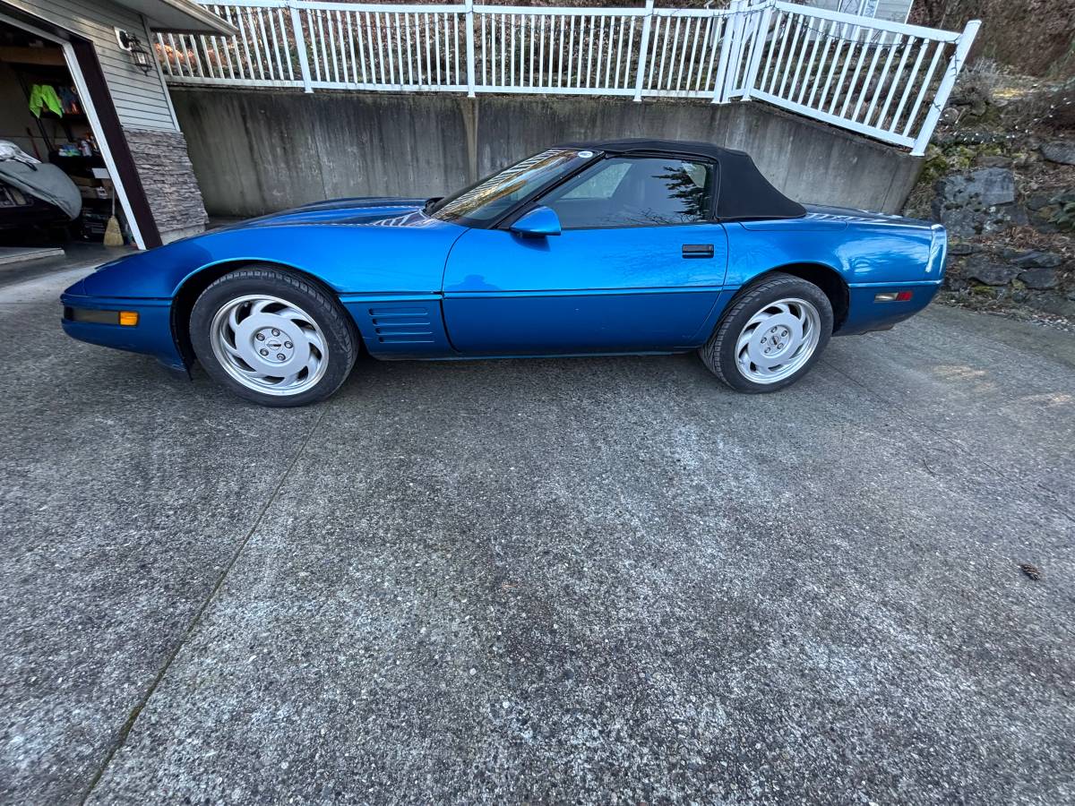Chevrolet-corvette-1991-blue