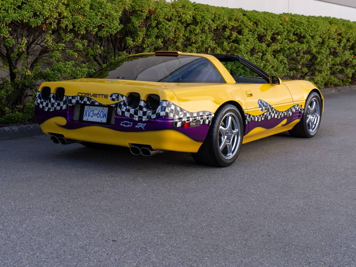 Chevrolet-corvette-1991-yellow-4