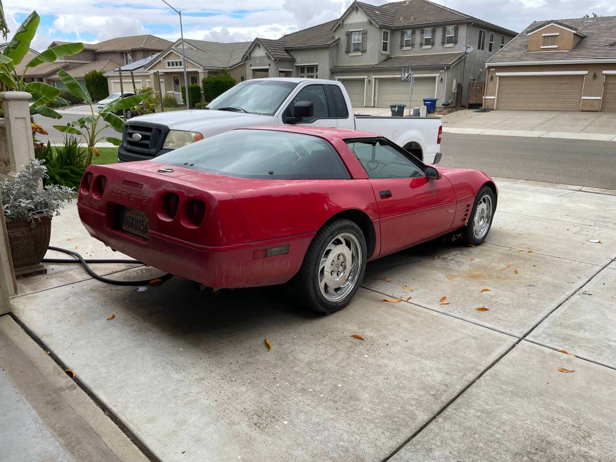 Chevrolet-corvette-1991