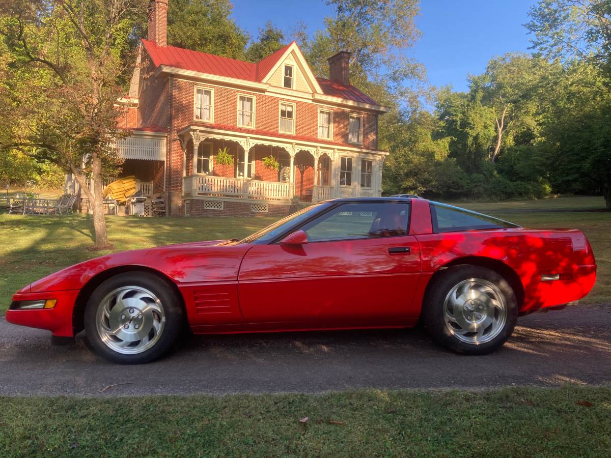 Chevrolet-corvette-1993-8