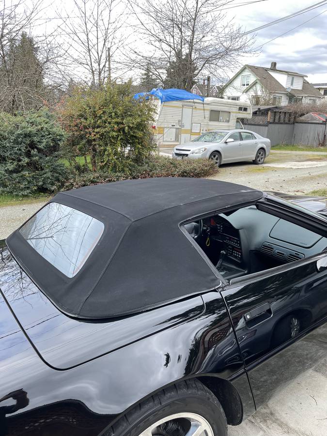 Chevrolet-corvette-1994-black-1