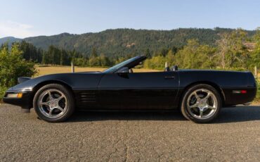 Chevrolet-corvette-1994-black-9