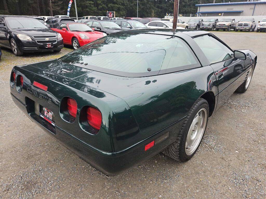 Chevrolet-corvette-1994-green-1