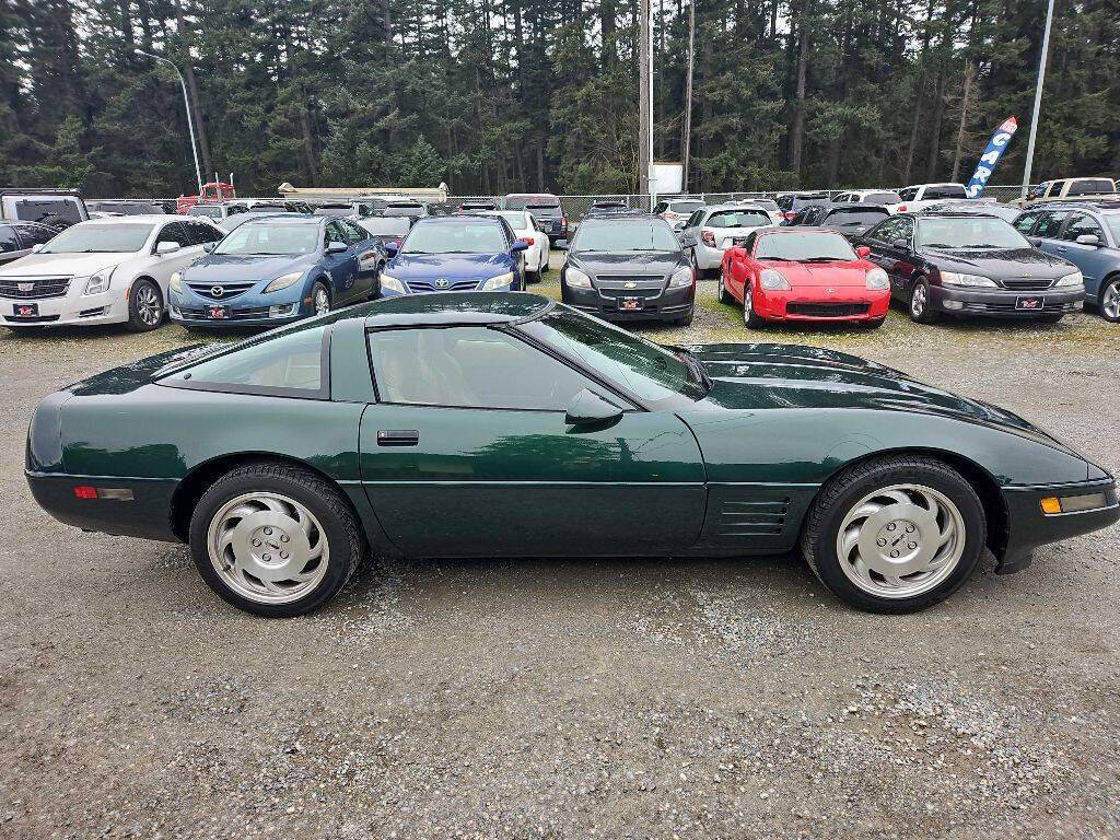 Chevrolet-corvette-1994-green-44