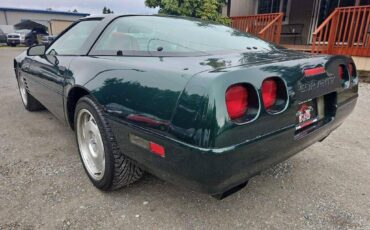 Chevrolet-corvette-1994-green-6