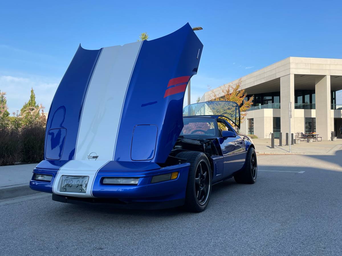 Chevrolet-corvette-1996-blue-2