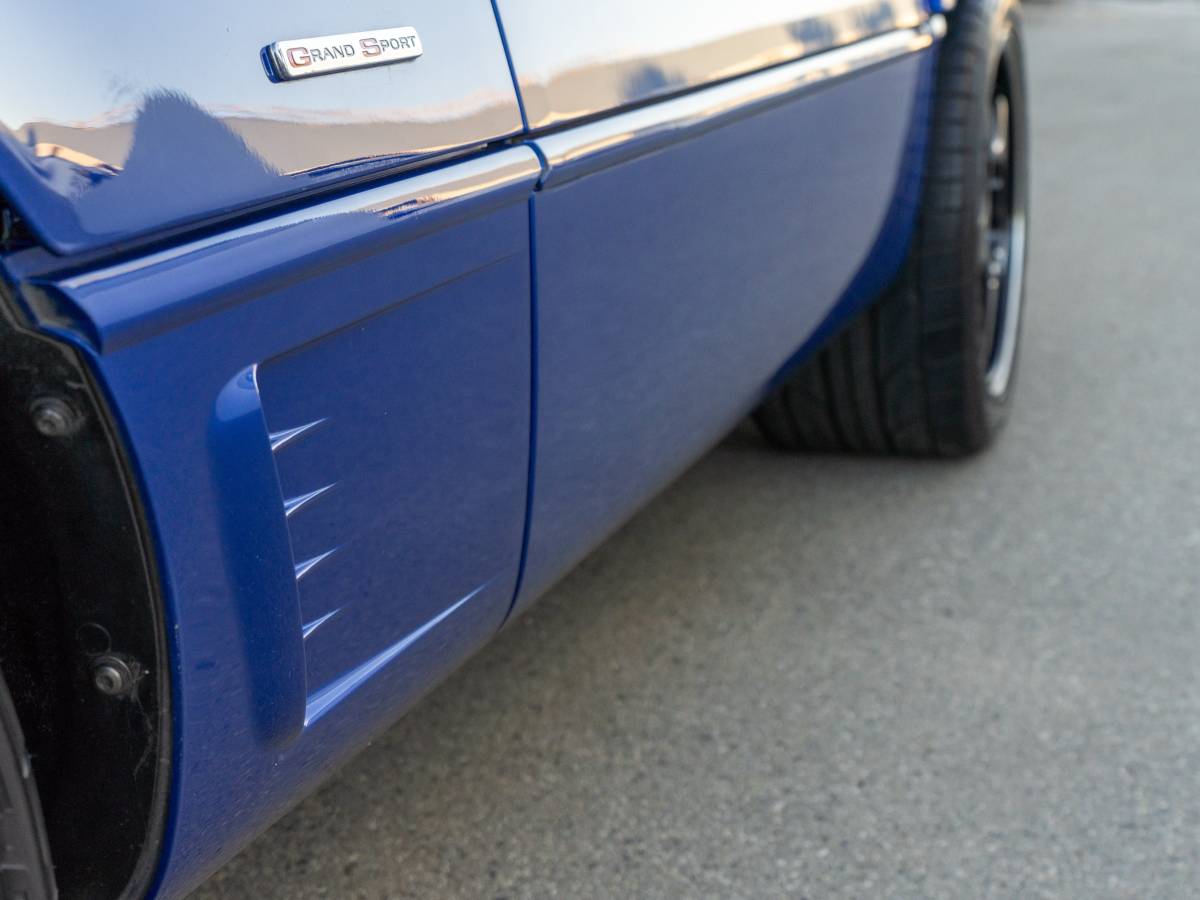 Chevrolet-corvette-1996-blue-7