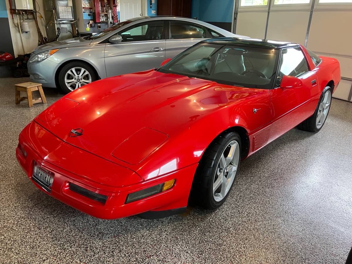 Chevrolet-corvette-1996-red-8