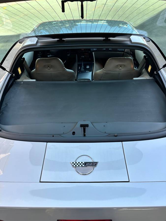 Chevrolet-corvette-1996-silver-9