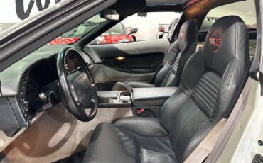 Chevrolet-corvette-1996-white-53