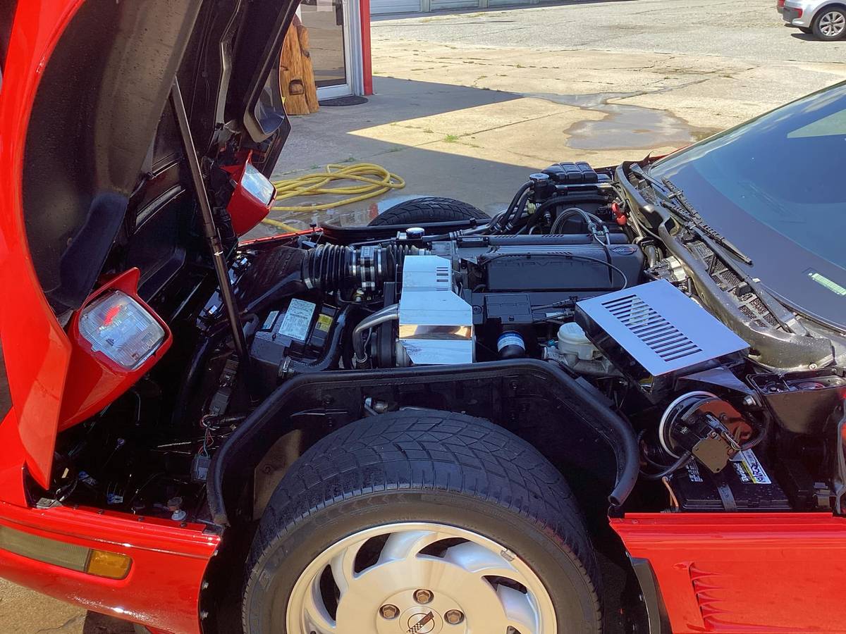 Chevrolet-corvette-amp-convertible-1996-red-19
