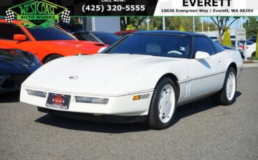 Chevrolet-corvette-base-1988-white-5