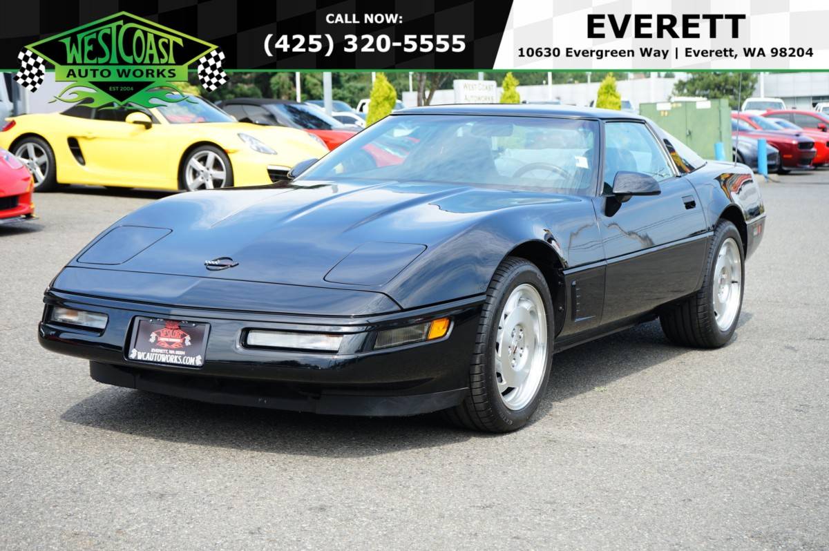 Chevrolet-corvette-base-1995-black-16