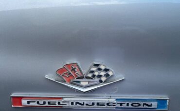 Chevrolet-corvette-c2-1965-10