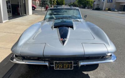 Chevrolet corvette c2 1965