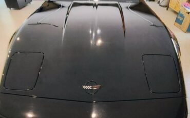 Chevrolet-corvette-c4-1996-black-6