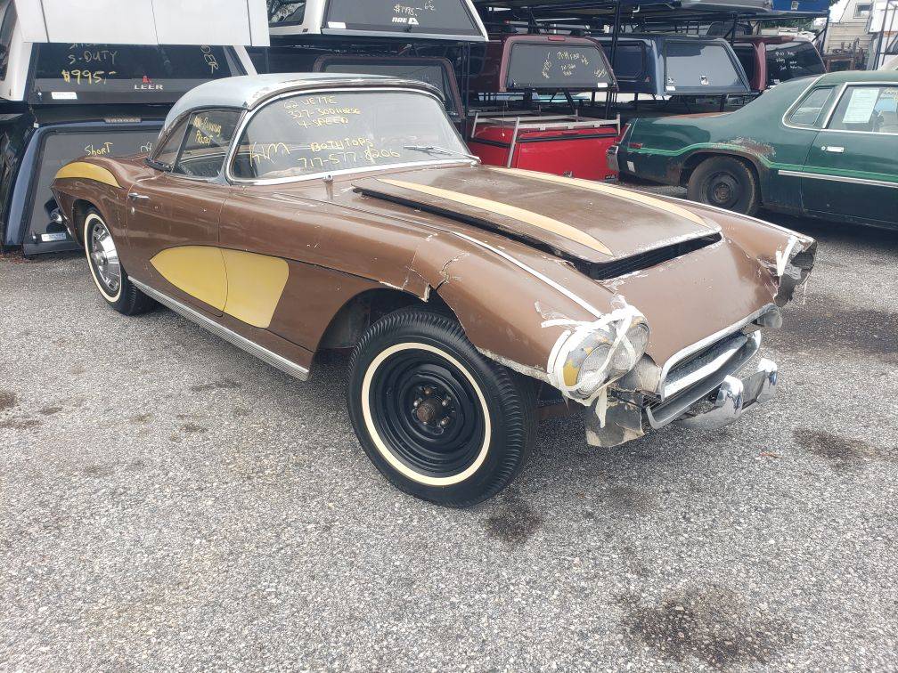 Chevrolet-corvette-convertible-1962-brown-11
