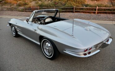 Chevrolet-corvette-convertible-1964-17