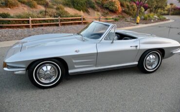 Chevrolet-corvette-convertible-1964-28