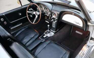 Chevrolet-corvette-convertible-1964-32