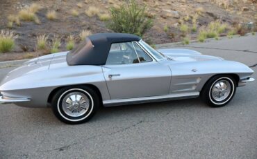 Chevrolet-corvette-convertible-1964-5