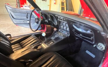 Chevrolet-corvette-convertible-1969-red-19