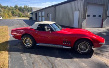 Chevrolet-corvette-convertible-1969-red-3