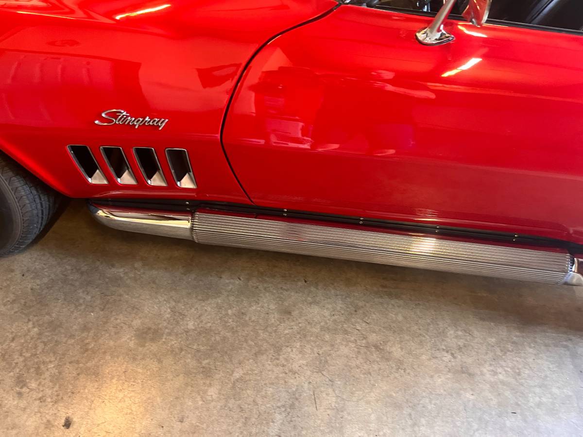 Chevrolet-corvette-convertible-1969-red-7
