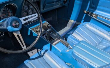Chevrolet-corvette-convertible-1972-blue-1