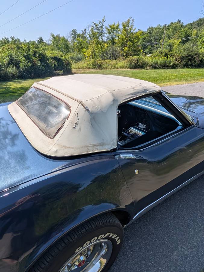 Chevrolet-corvette-convertible-1972-blue-16