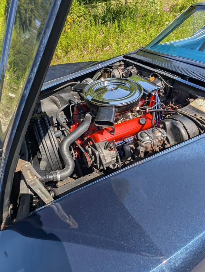 Chevrolet-corvette-convertible-1972-blue-34