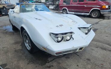 Chevrolet-corvette-convertible-1973-white-1