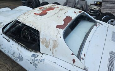 Chevrolet-corvette-convertible-1973-white-5