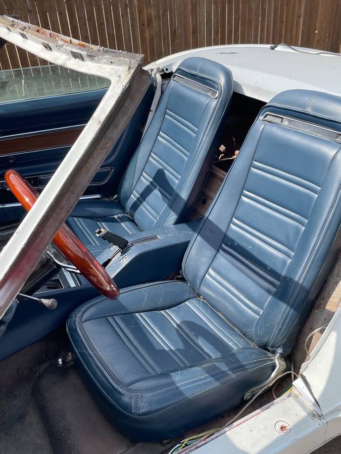 Chevrolet-corvette-convertible-1974-grey-1