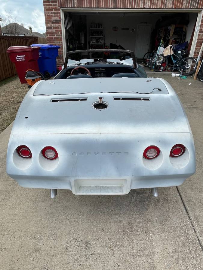 Chevrolet-corvette-convertible-1974-grey-5