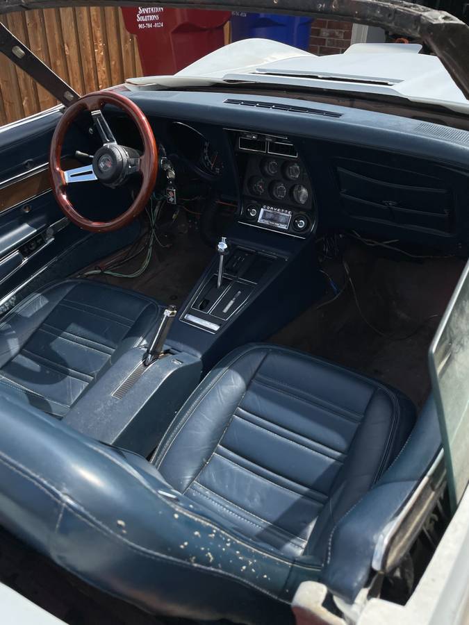 Chevrolet-corvette-convertible-1974-grey-6