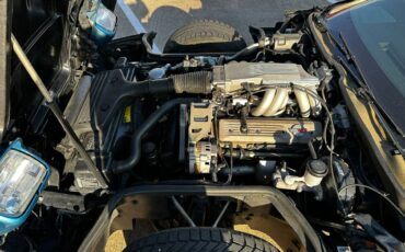 Chevrolet-corvette-convertible-1987-18