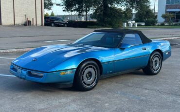 Chevrolet-corvette-convertible-1987