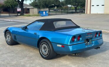 Chevrolet-corvette-convertible-1987-6