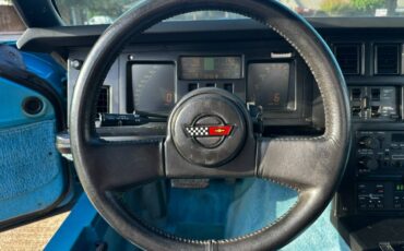 Chevrolet-corvette-convertible-1987-9