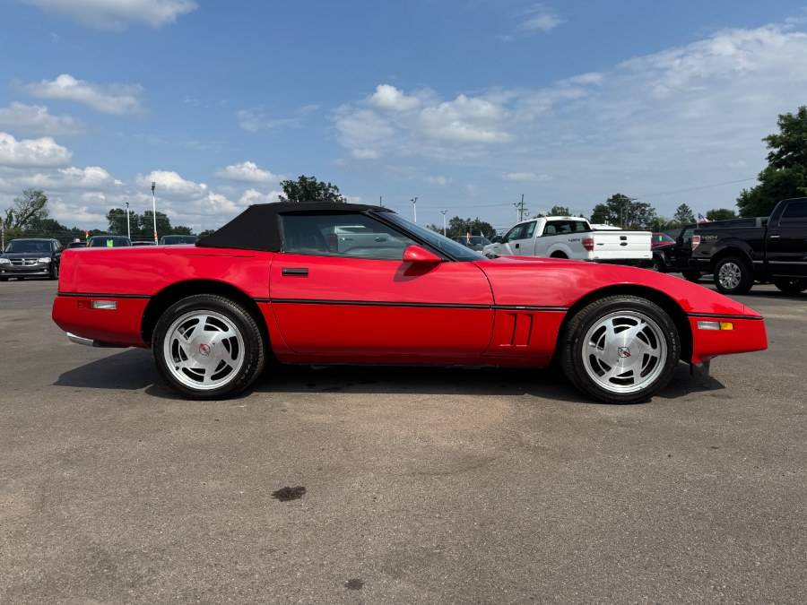 Chevrolet-corvette-convertible-1989-red-1