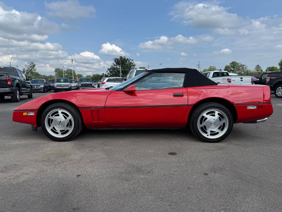 Chevrolet-corvette-convertible-1989-red-101