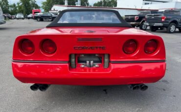 Chevrolet-corvette-convertible-1989-red-21