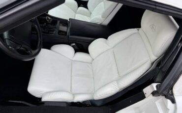 Chevrolet-corvette-convertible-1993-white-11
