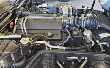 Chevrolet-corvette-convertible-1996-silver-1