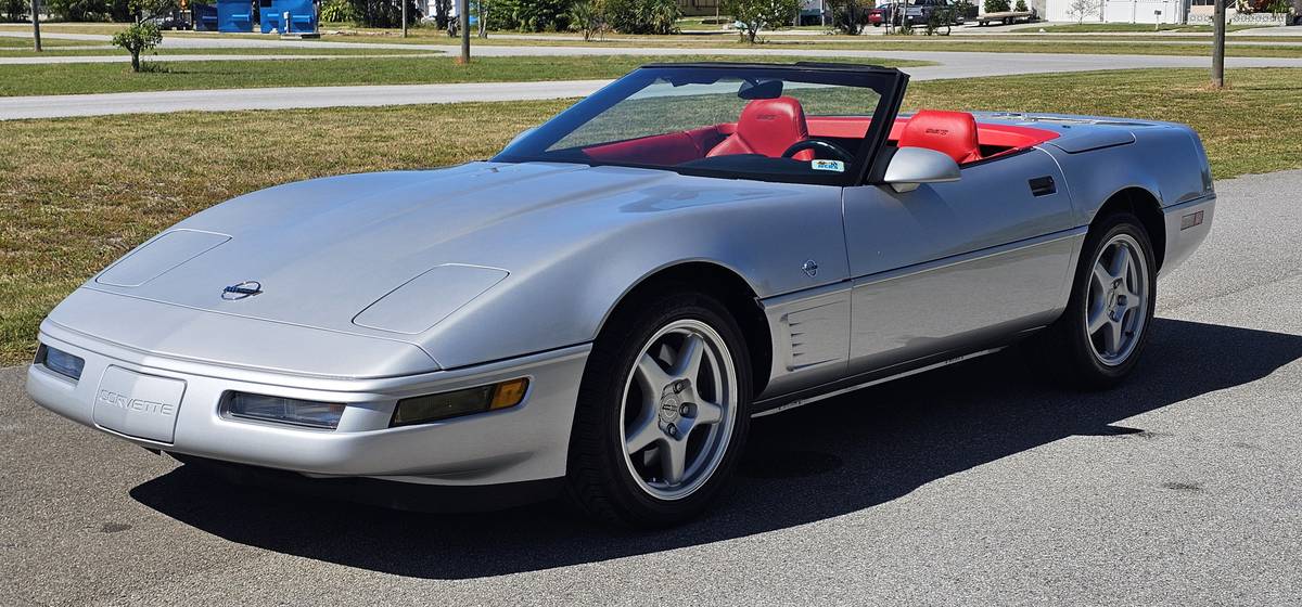 Chevrolet-corvette-convertible-1996-silver-7
